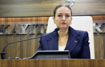 Antalya Büyükşehir Belediye Başkanvekili Büşra Özdemir oldu