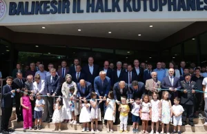 Üreten kütüphane Balıkesir’de açıldı