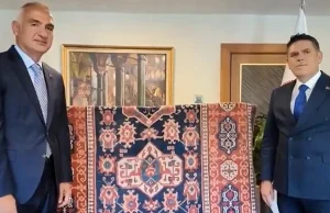 Beş asırlık Uşak halısı 30 yıl sonra doğduğu topraklara döndü