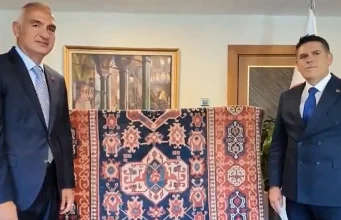 Beş asırlık Uşak halısı 30 yıl sonra doğduğu topraklara döndü