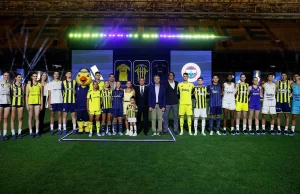 Fenerbahçe’den görkemli forma lansmanı: “Bu forma hepimize emanet”