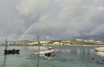 Fethiye’de arıza yapan teknedeki 2 kişi ekiplerce kurtarıldı
