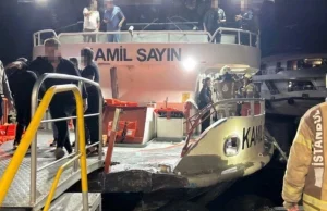 Üsküdar’da yolcu teknesi ile yük gemisi çarpıştı: 12 yaralı
