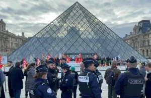 Louvre’daki mücevherler merkez bankasına taşındı