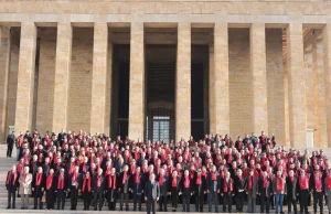 ASO ailesi 62. kuruluş yıl dönümünde Ata’nın huzurunda