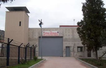 KOMİSYON HEYETİ İMRALI’YA GİTTİ