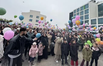 Malatya’da lösemi hastası çocuklar, balonlarla mutluluklarını paylaştı